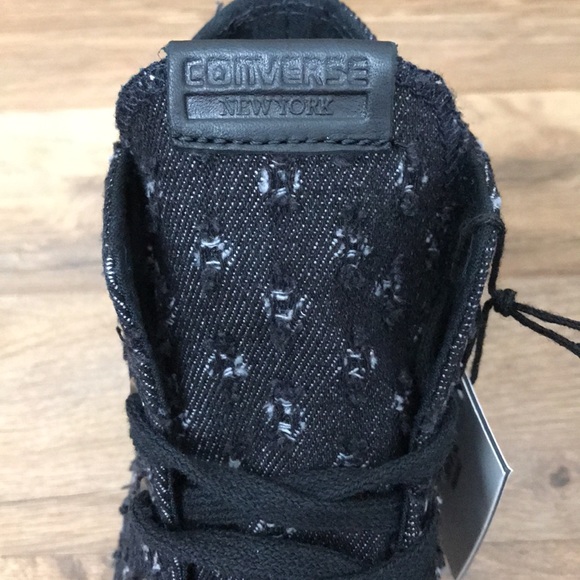 CONVERSE HIGH TOP BRAND NEW - Picture 7 of 15